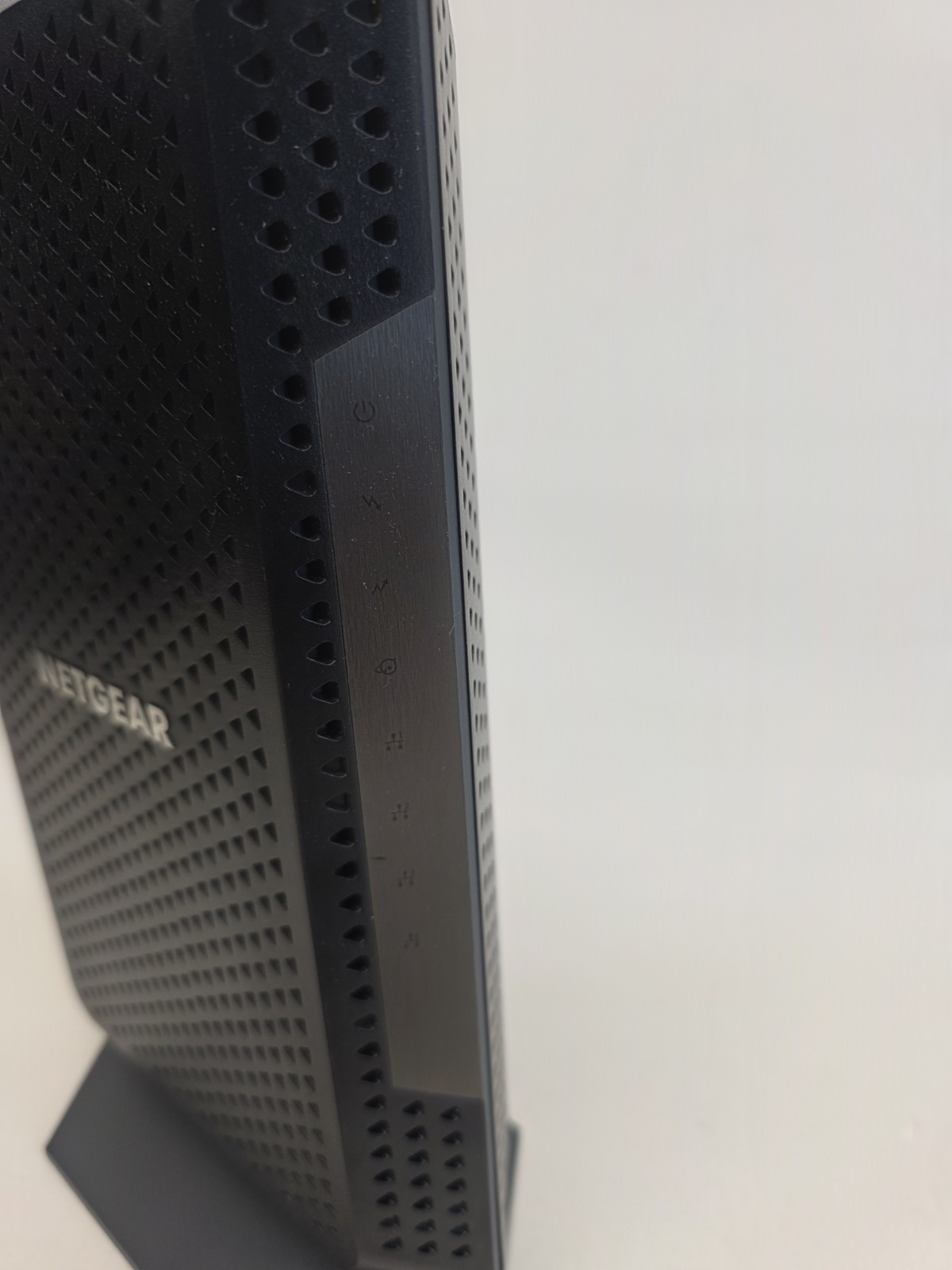 NETGEAR Nighthawk CM1200 DOCSIS 3.1 Cable Modem Router for Gbps speeds 4 Port