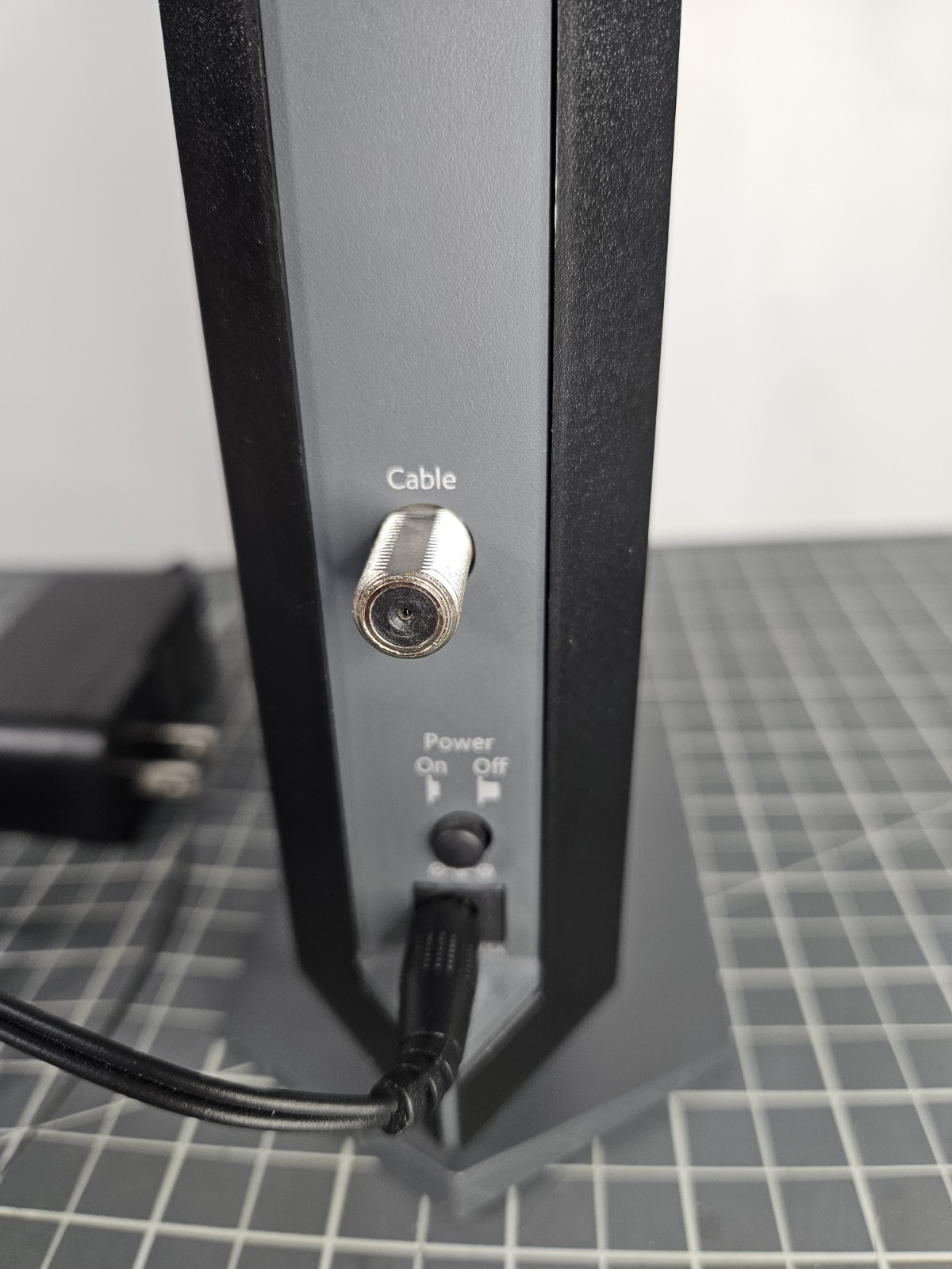 NETGEAR Nighthawk CM1200 DOCSIS 3.1 Cable Modem