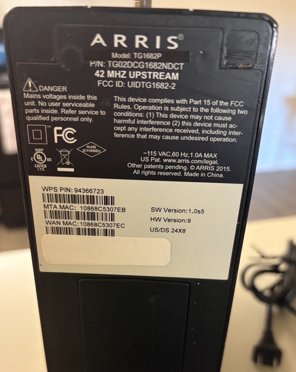Arris TG1682P Wireless Router Cable Modem Wi-Fi