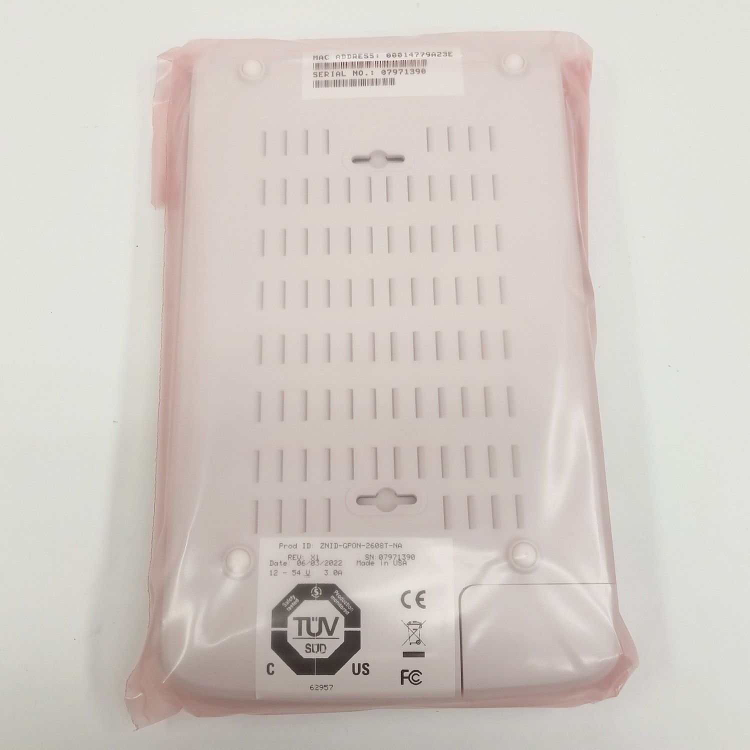 DZS ZNID-GPON-2608T-NA GPON ONT, Indoor, 0xPOTS, 8xGE POE