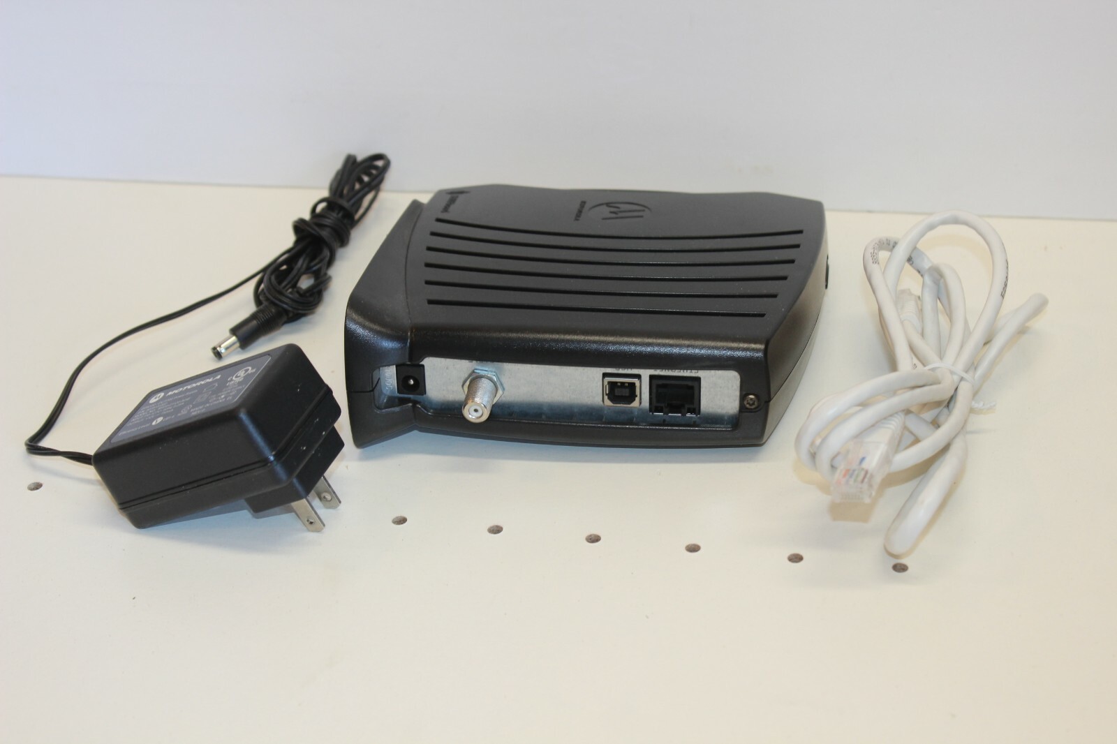Motorola SURFboard SB5101U DOCSIS 2.0 Cable Modem