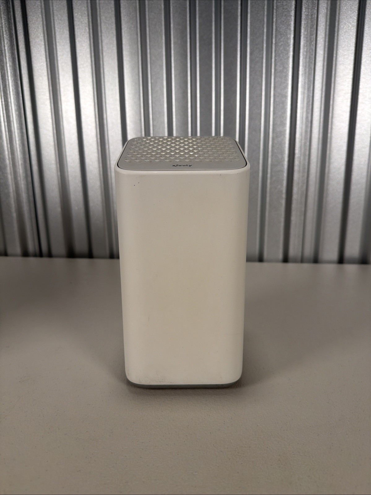 Comcast Xfinity XB7-T GIGABIT Modem WiFi Router No Power Cord – UNTESTED
