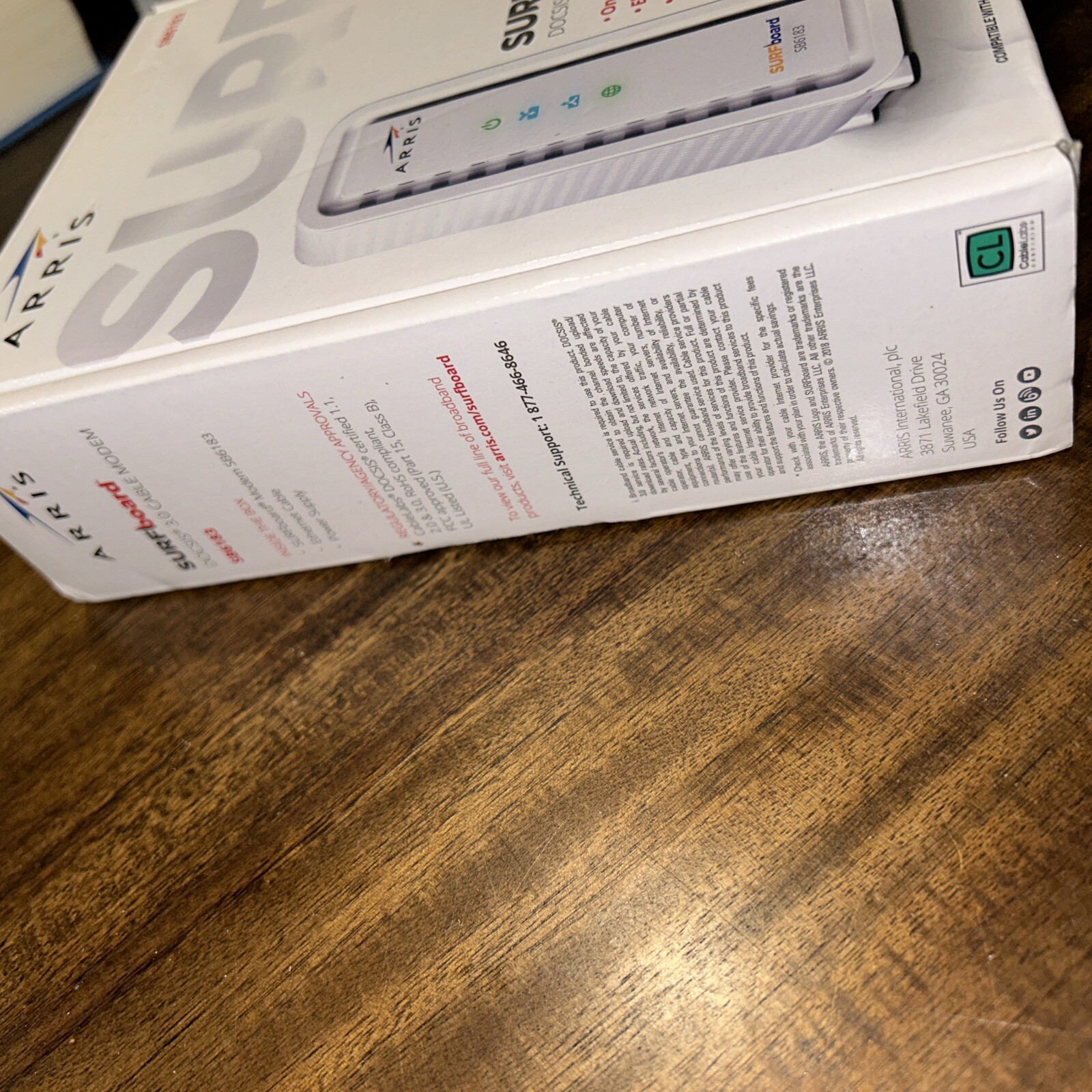 Arris Surfboard SB6183 Cable Modem 16×4 Modem Channels Open Box