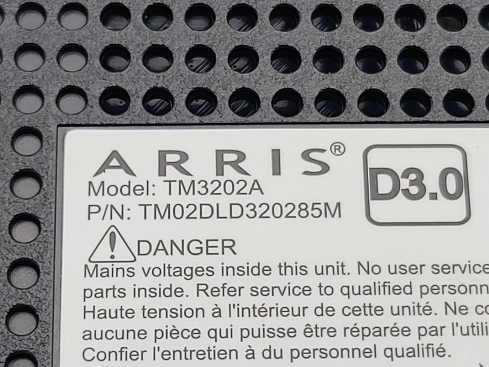 ARRIS TOUCHSTONE TM3202A DOCSIS 3.0 TELEPHONY CABLE MODEM EMTA ETHERNET