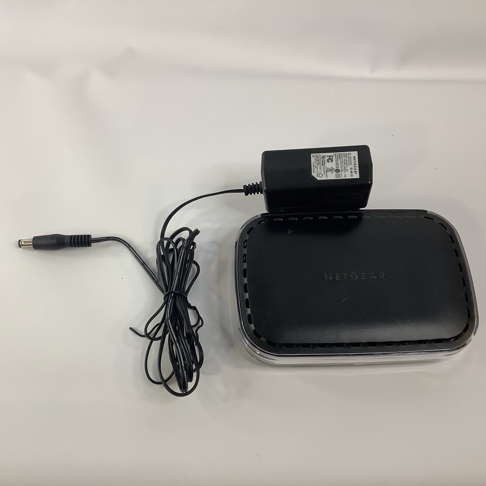 Netgear CM400 DOCSIS 3.0 Gigabit Ethernet Cable Modem w/ Adapter Tested Works