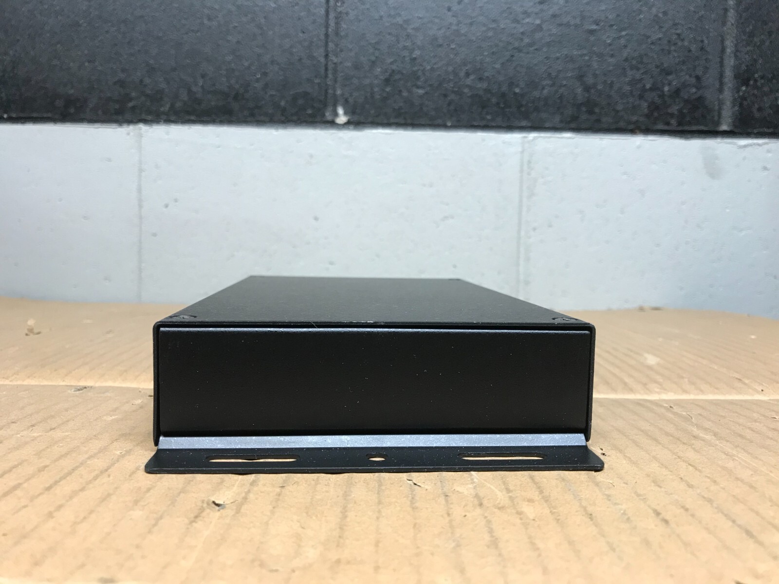 Black Box MD845A-R2 Analog Async Bell Modem 202 – LEASED-LINE , RS-232