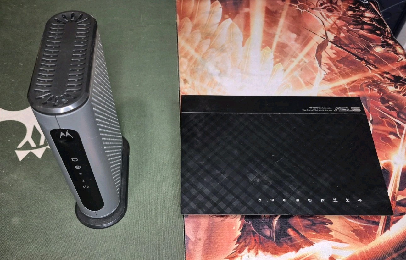 Motorola Cable Modem MB7220 And Asus Router RT-N66U