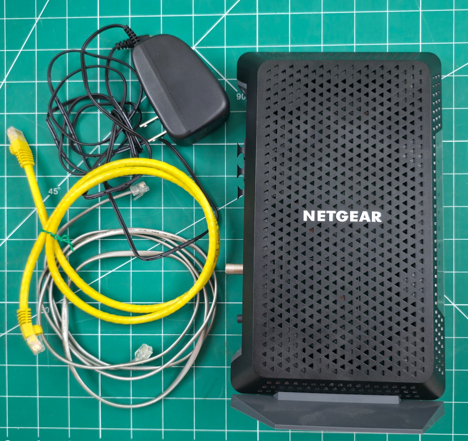 NETGEAR CM1150V Nighthawk Multi-Gig Speed Cable Modem for XFINITY Voice & Data