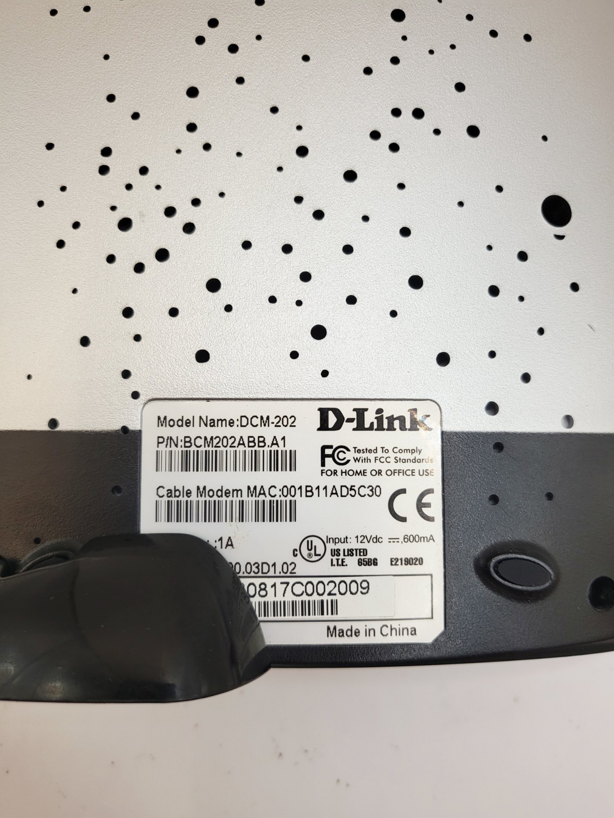 D-Link DCM-202 Broadband Cable Modem DOCSIS 2.0 Cable Modem