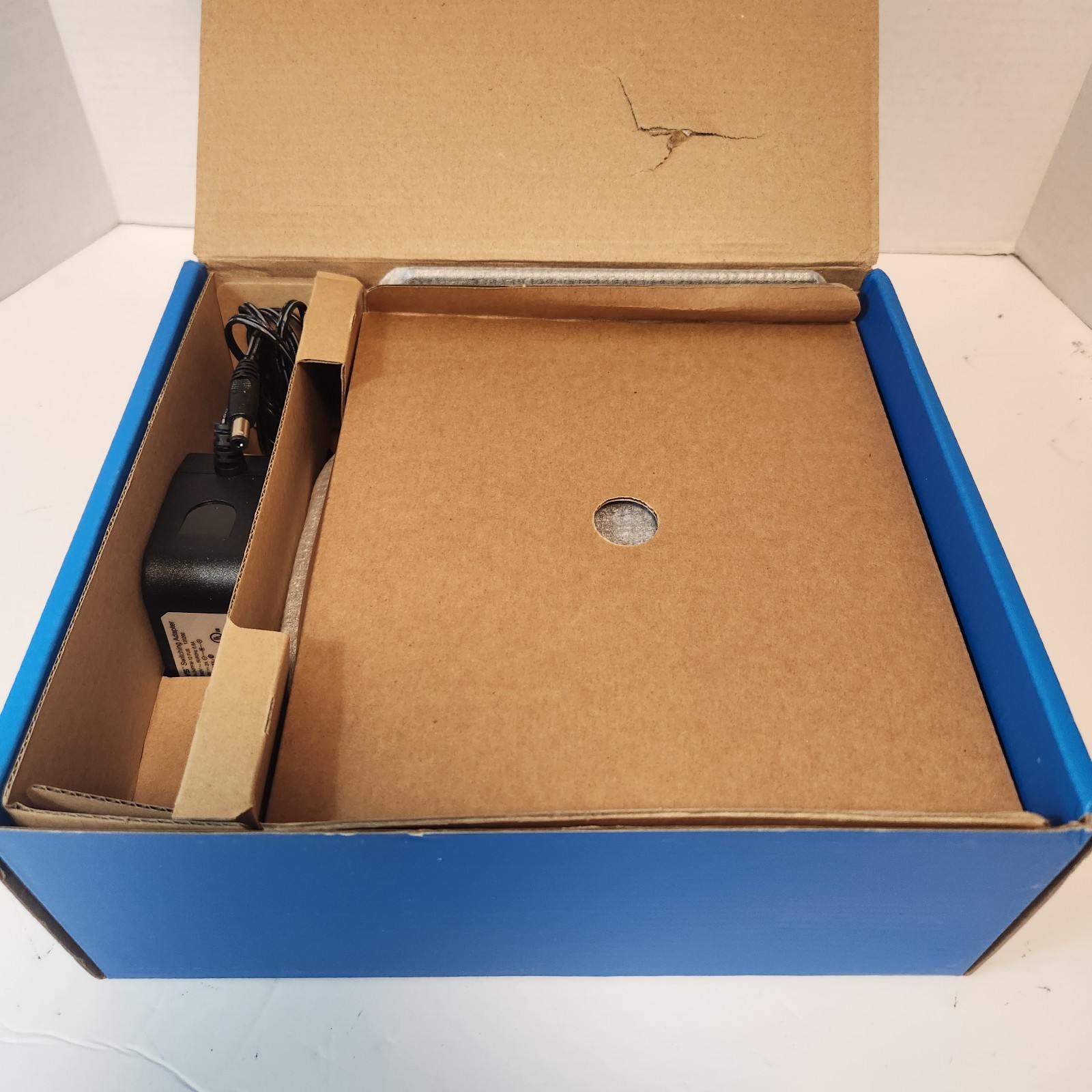 Linksys 24×8 Cable Modem CM3024 Intel Inside 960 Mbps
