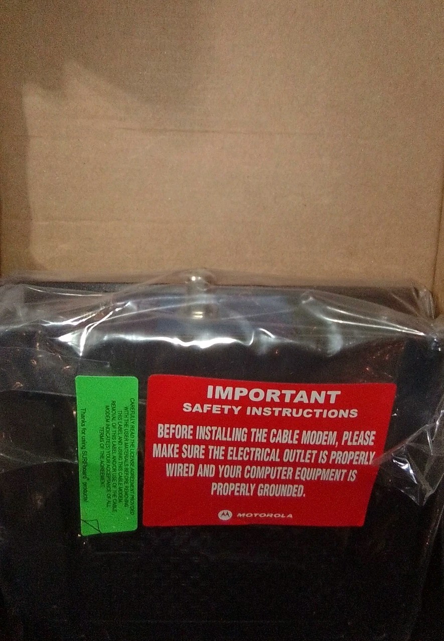 Motorola SB6120 SURFboard Docsis 3.0 Cable Modem, Black, 150 Mbps New Open Box