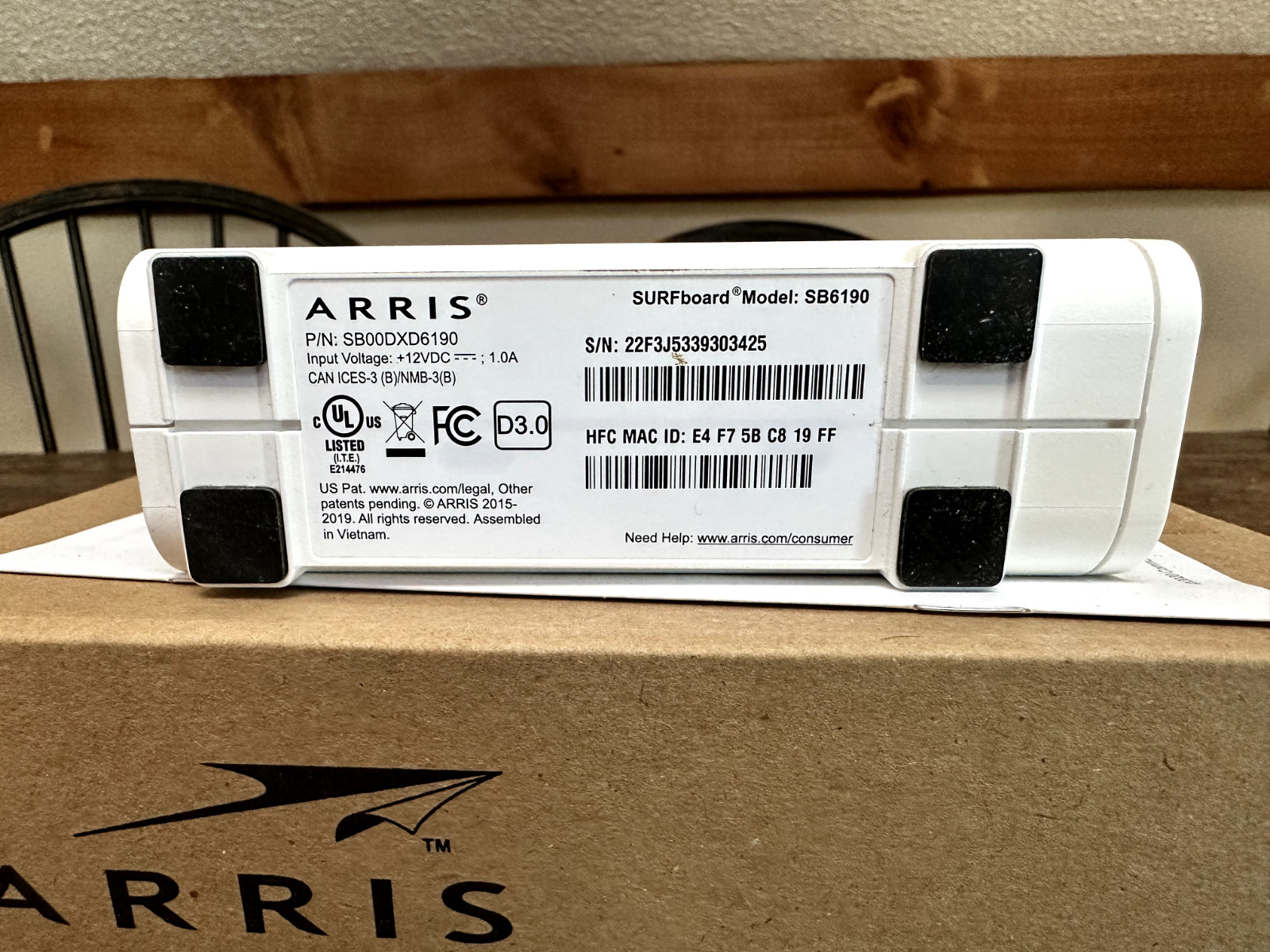 ARRIS Surfboard SB6190 DOCSIS 3.0 Cable Modem, White (Refurbish)