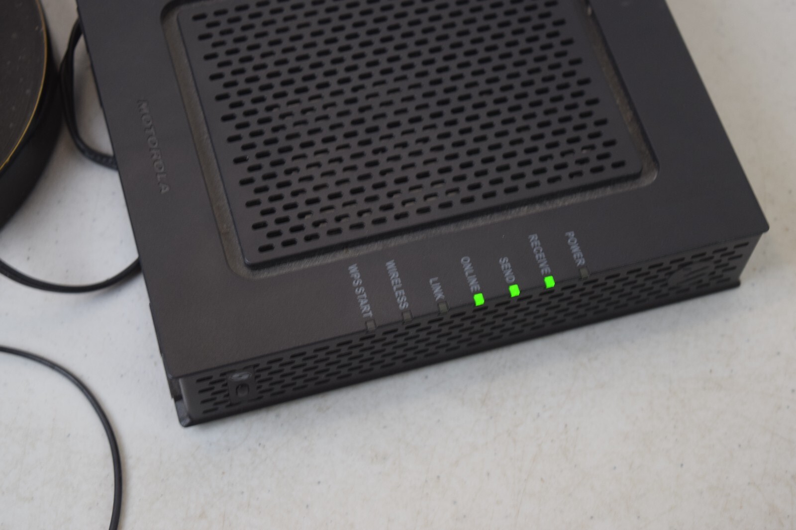 Motorola SURFboard Gateway SBG941 Wireless Cable Modem Ethernet