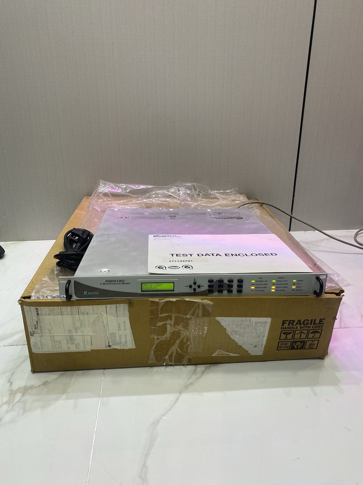 COMTECH EF DATA RADYNE DMD20 L-Band SATELLITE MODEM DMD20LBST0-227