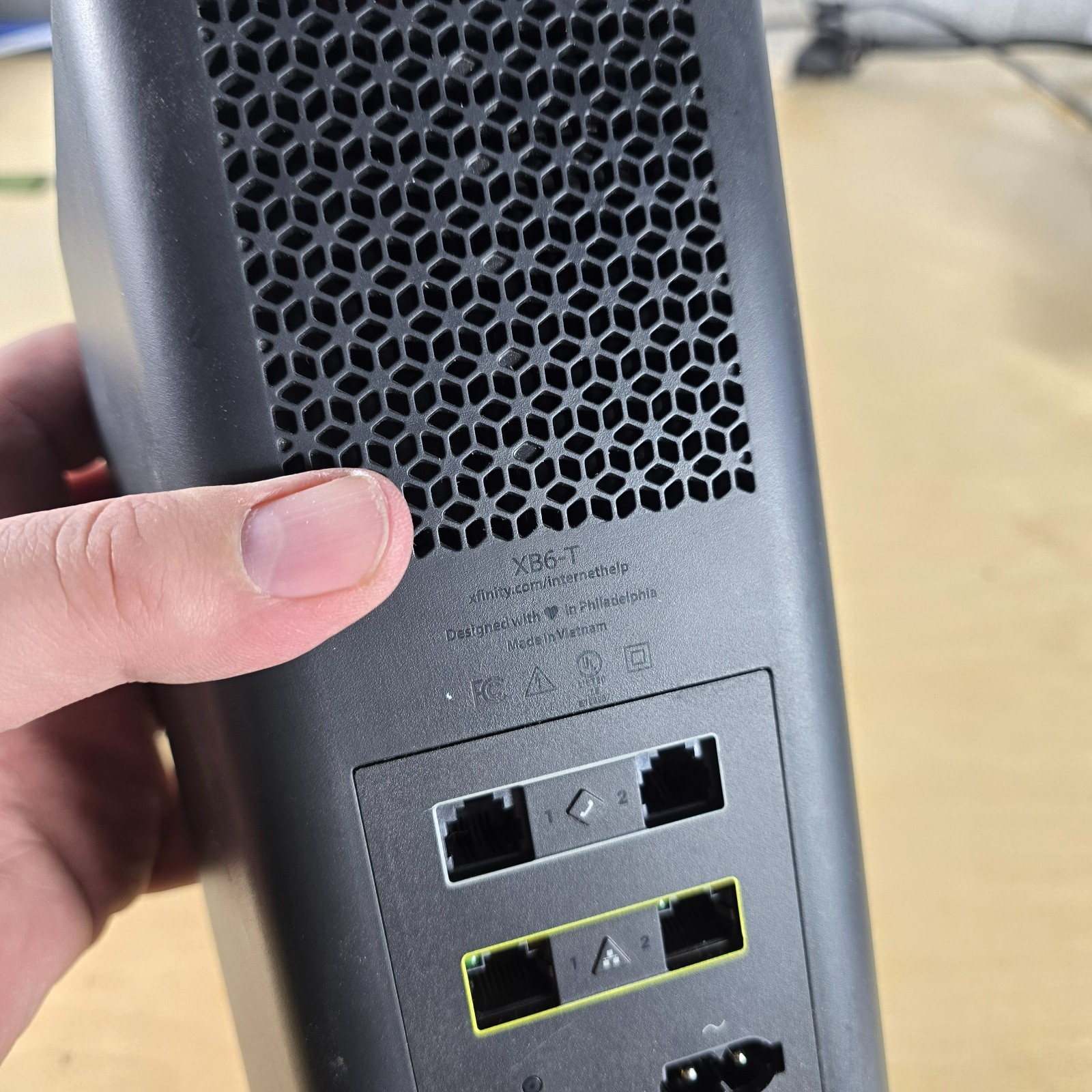 Xfinity Comcast XB6-T Wifi Router and Power Cord Used