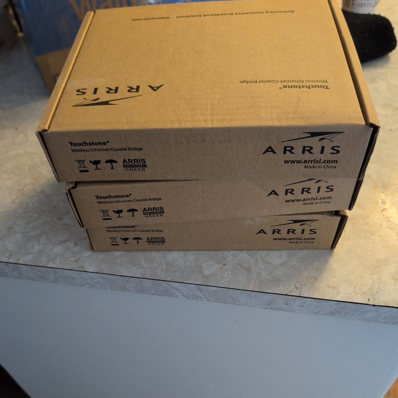 ARRIS ac WiFi 782196 WECB460/NA Touchstone Wireless Ethernet-Coaxial Bridge NEW