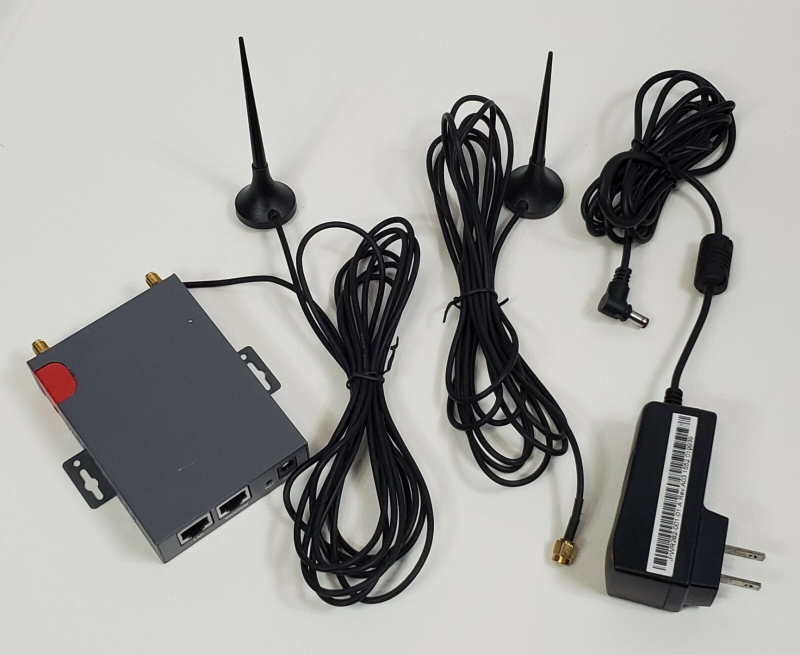 H20 Wireless Modem Router High Power Steady 3G HSPA / 4G LTE Industrial OEM