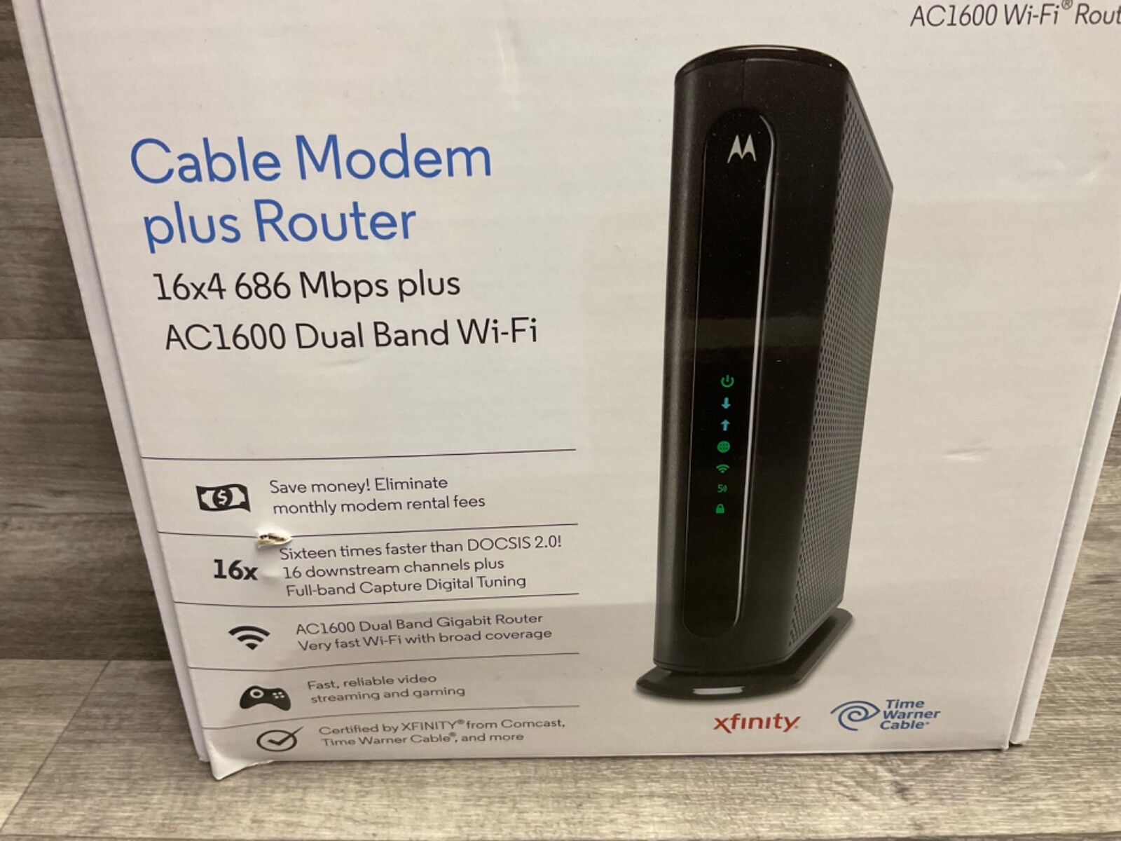 Motorola MG7540 DOCSIS 3.0, 16×4 Cable Modem WIFI Router 2.4G / 5G