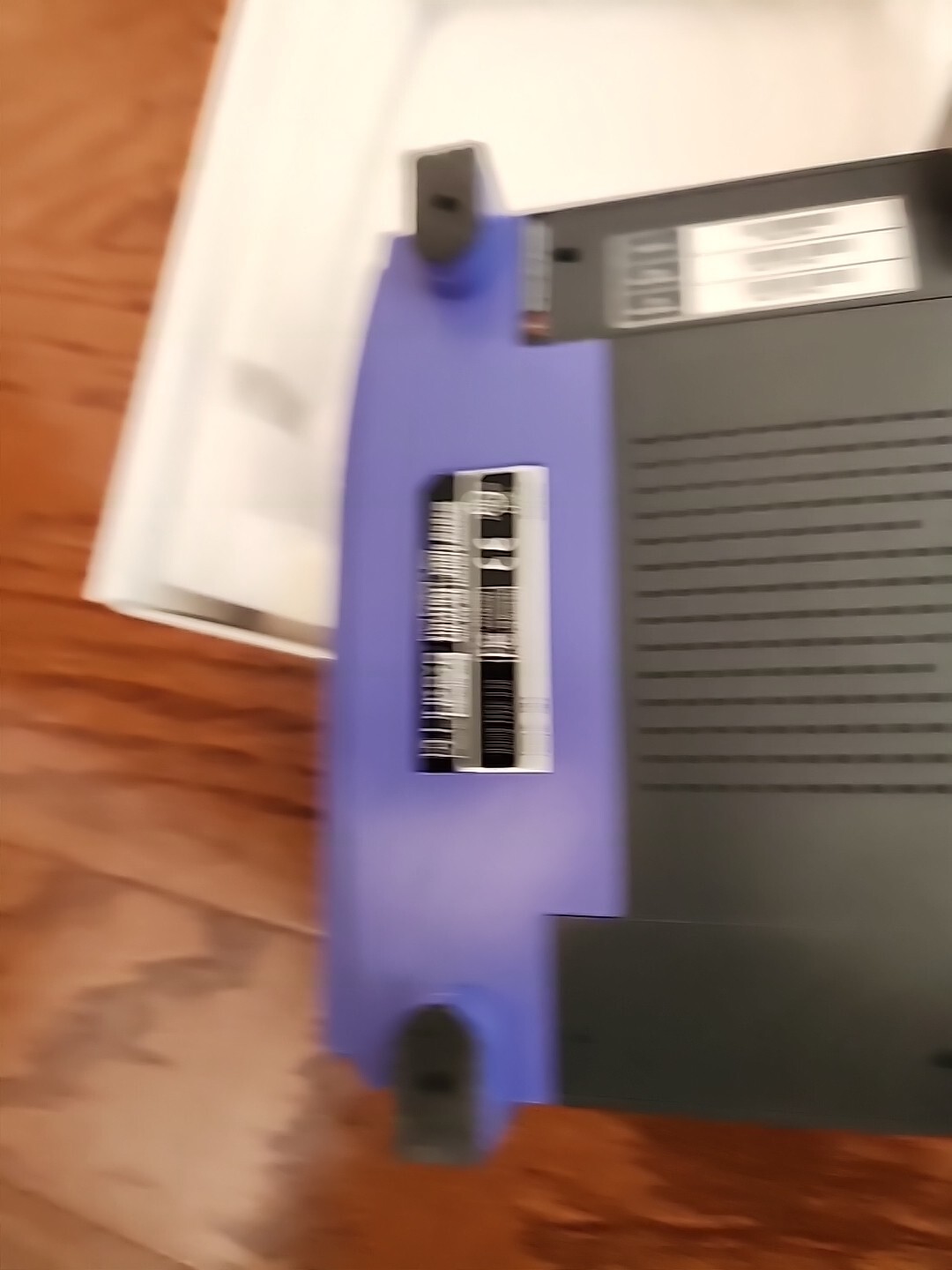 Linksys EtherFast Cable Modem with USB & Ethernet Connections (BEFCMU10 Ver 3)