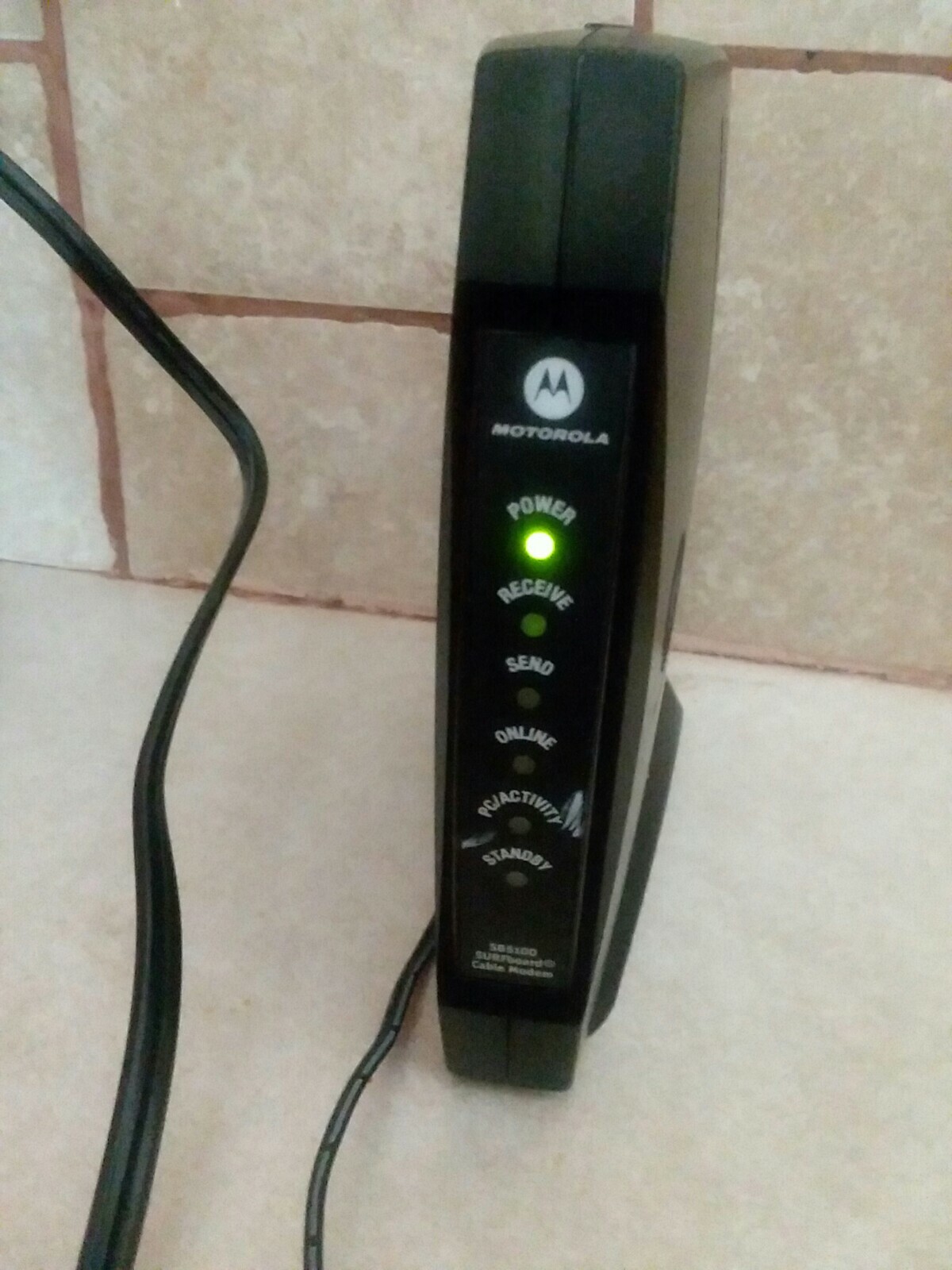 MOTOROLA SURFBOARD CABLE MODEM MODEL SB 5100