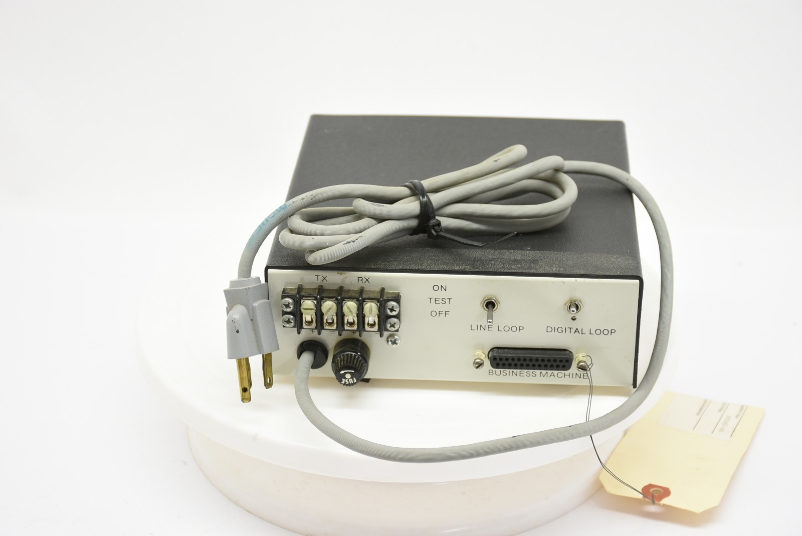 Vintage Line Driver Short Haul Modem Data Set Device Engineering Inc DB25 Powers