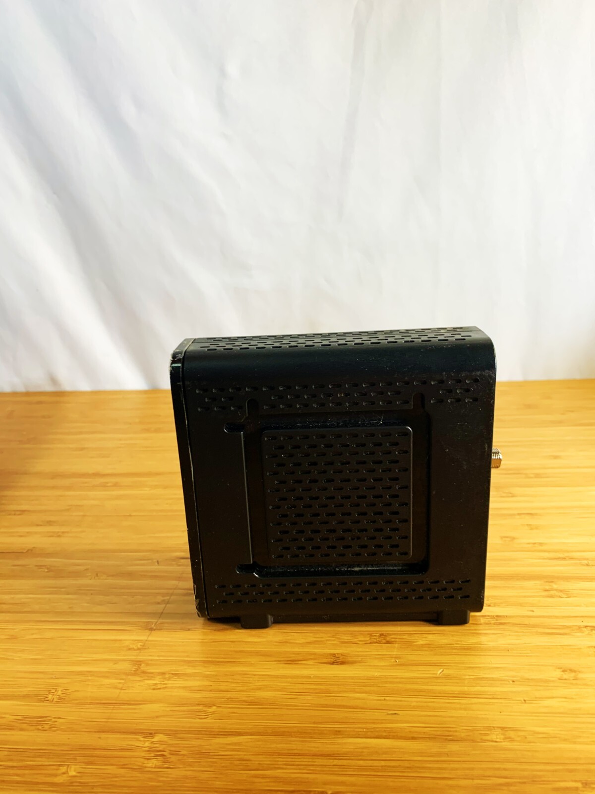 Arris Surfboard Cable Modem, DOCSIS 3.0 200 Series Model SB6121 Tested