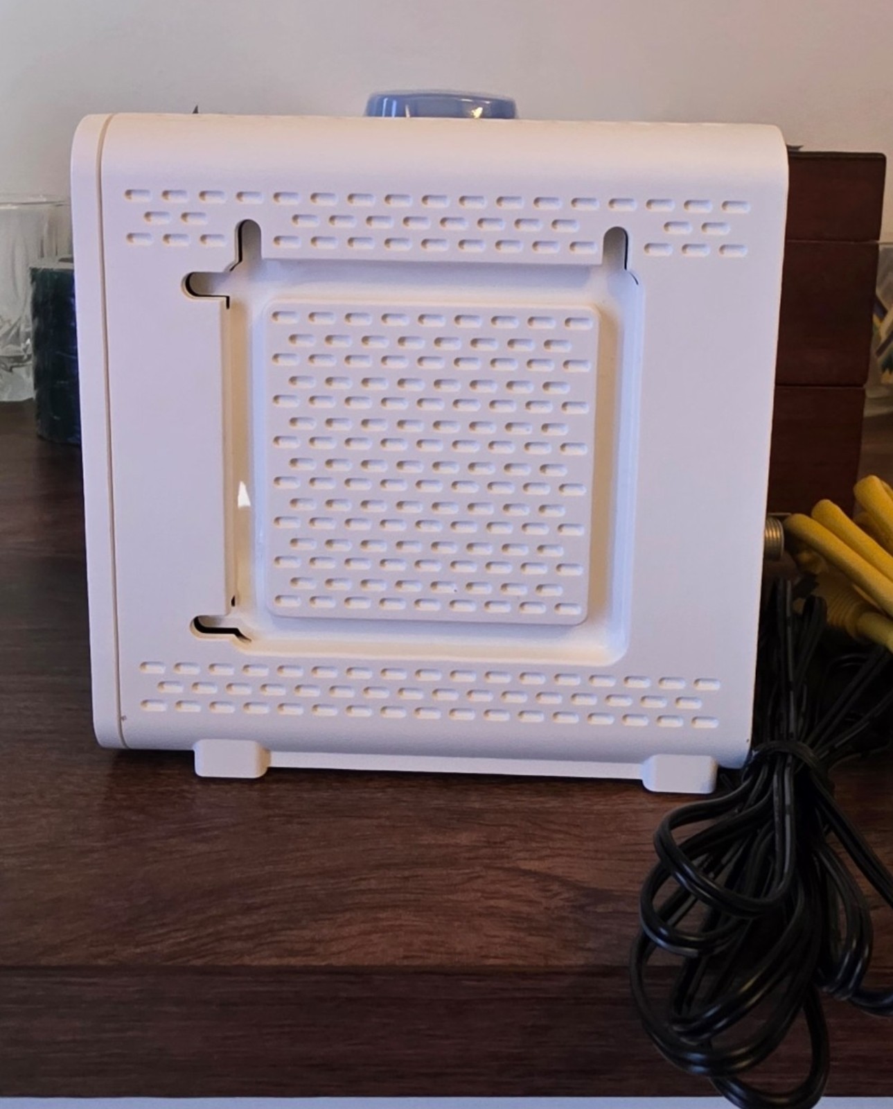 Arris SURFboard SB6190 DOCSIS 3.0 Cable Modem – No Box