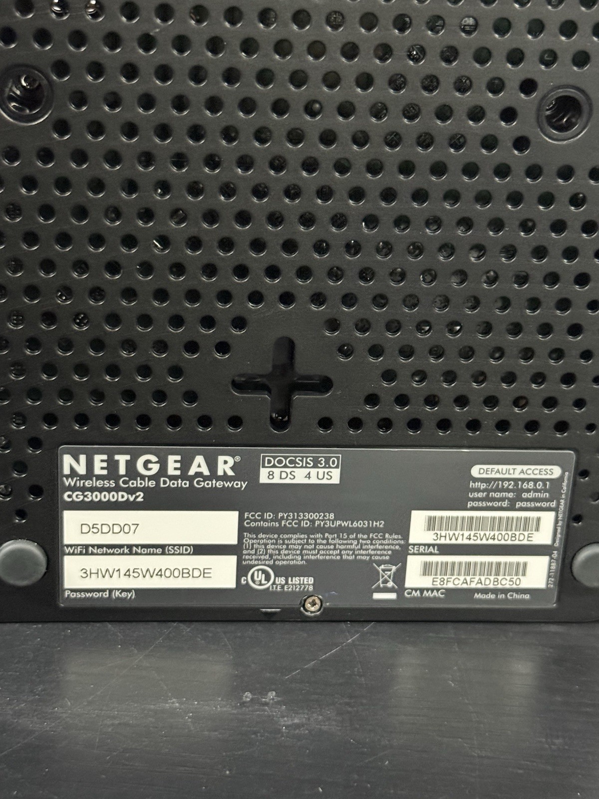 Netgear CG3000D Docsis 3.0 Cable Modem Wireless Wifi Router Gateway no adapter